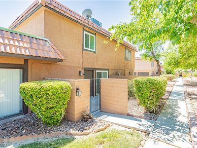 320 Shadybrook Ln UNIT B, Las Vegas, NV, 89107