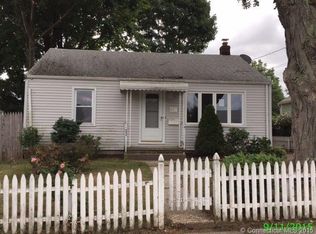 675 Merritt St, Bridgeport, CT 06606