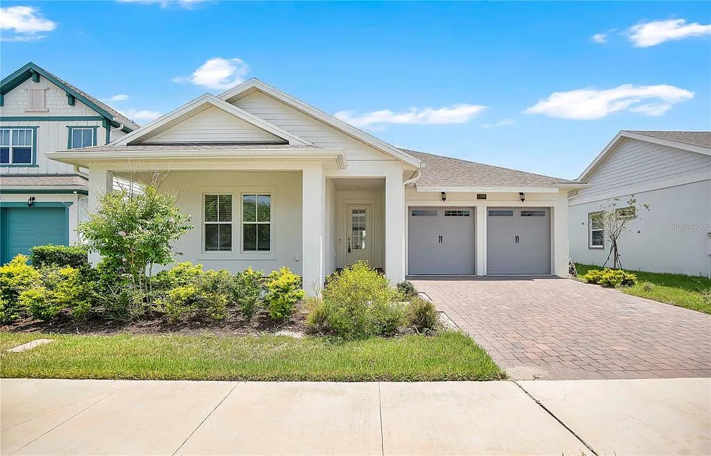 4 bed, 3.0 bath, 2897 sqft, $4,500 — Photo 1