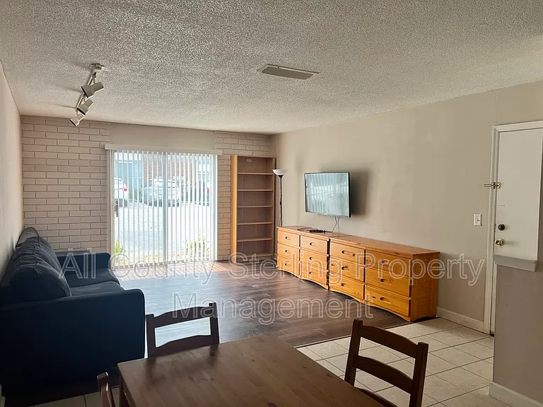1700 SW 16th Ct #G1 — Photo 5