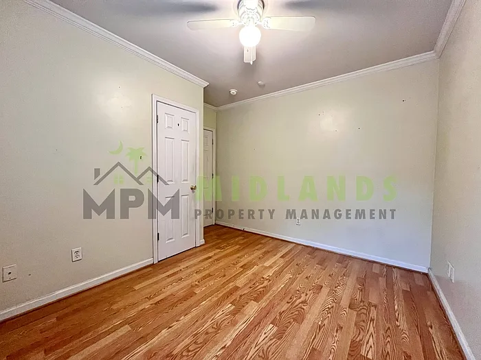 3425 Manor Ave — Photo 16