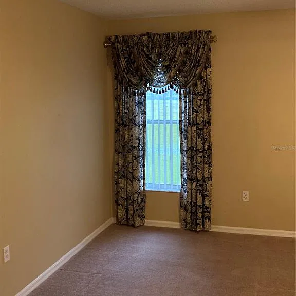 1327 Tollbridge Ct — Photo 15