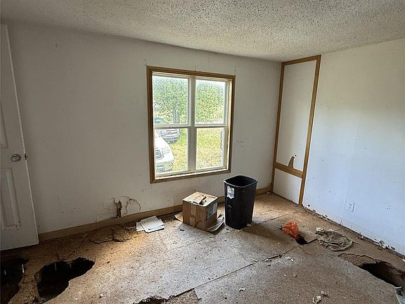 4th image of 169 Cornwall Rd