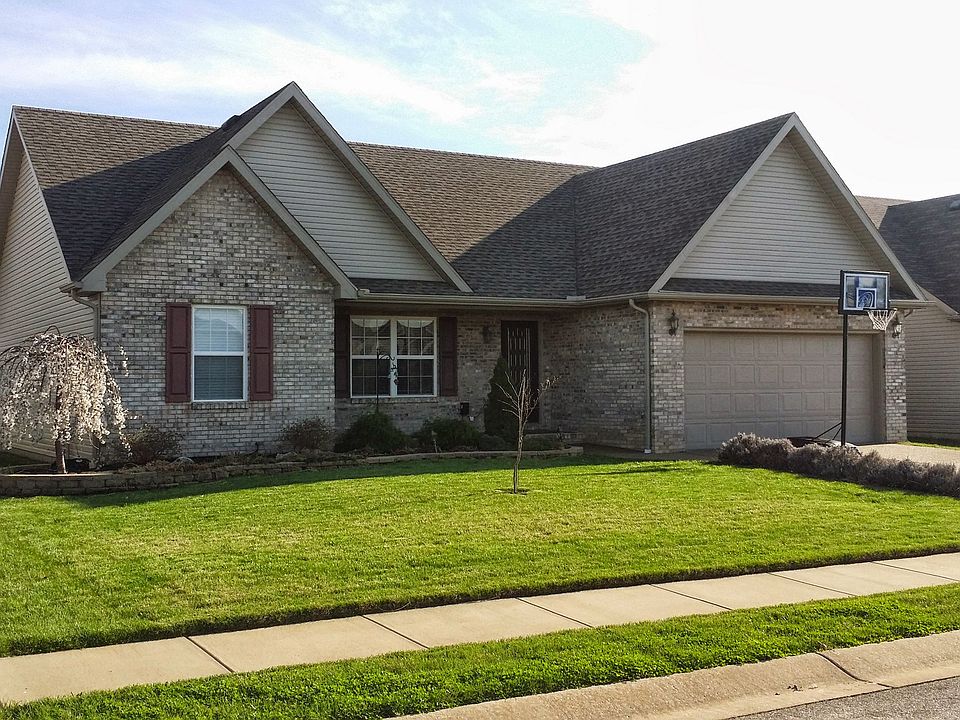 1st image of 10685 Fall Creek Dr