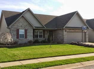 10685 Fall Creek Dr, Newburgh, IN