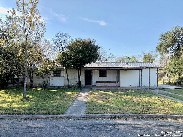 1st image of 130 Eaglerock Dr