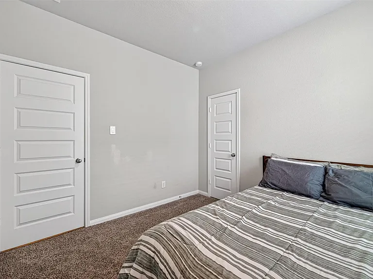 8006 Barret Travis Ct — Photo 30