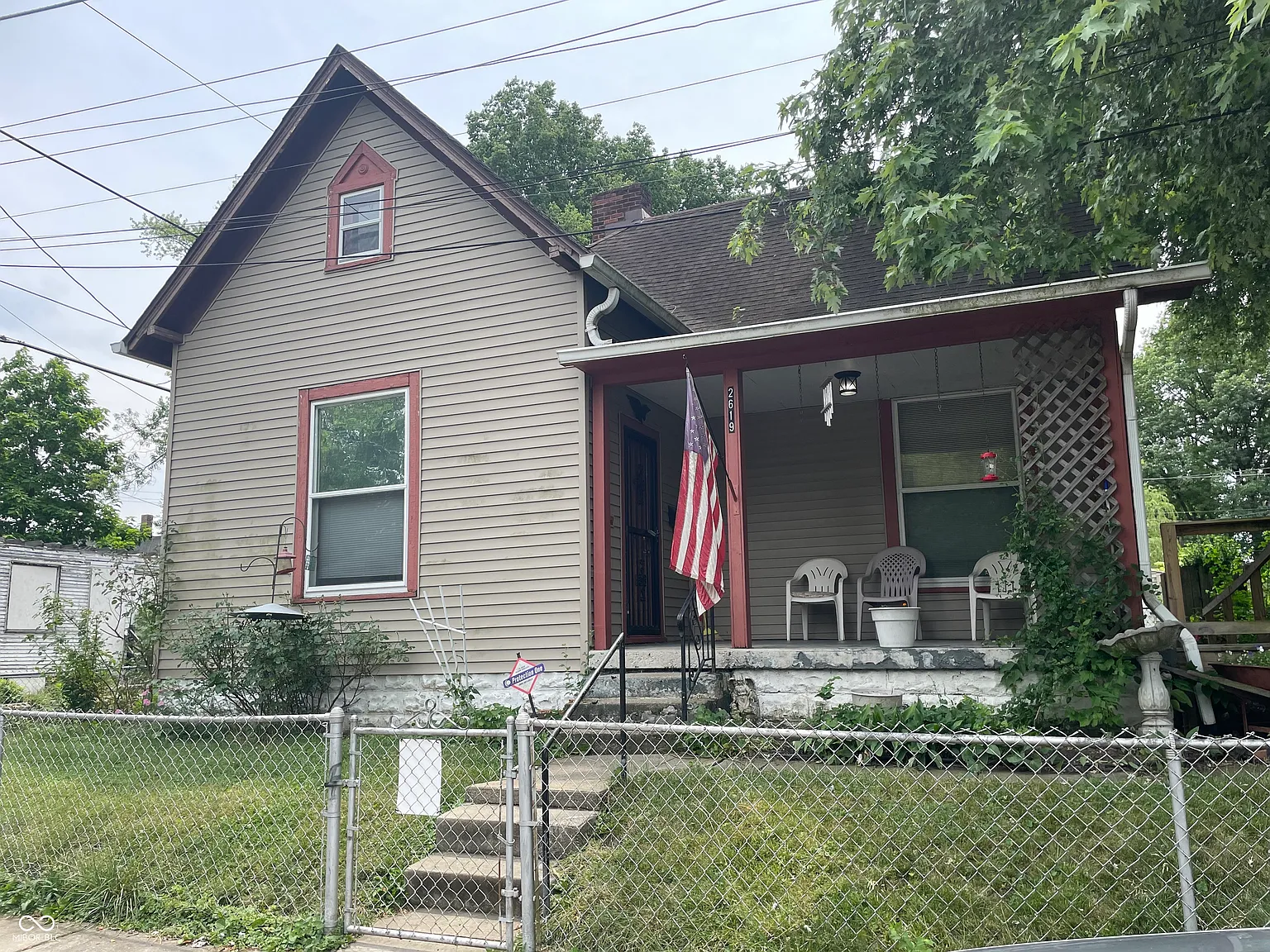 2619 E 12th St photo 1