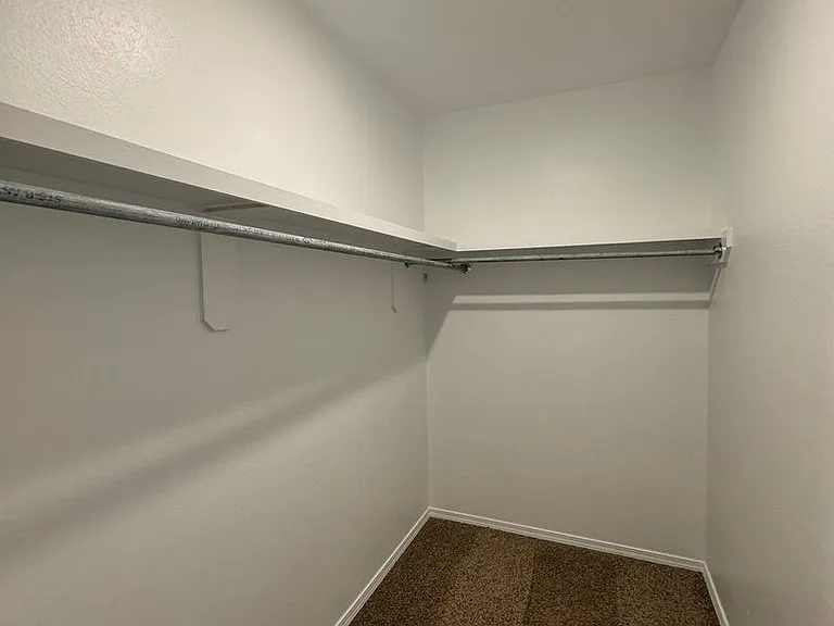 4401 Beacon Rd — Photo 11