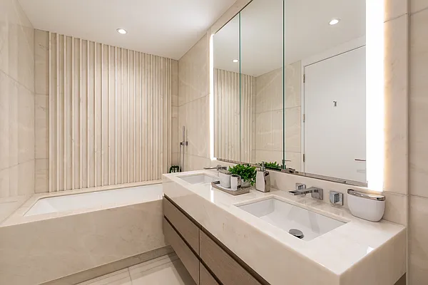 Rented by Corcoran | media 25