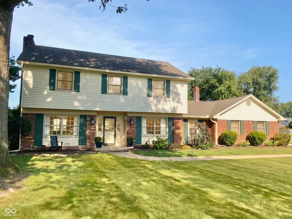 7575 S Carlisle St, Terre Haute, IN 47802