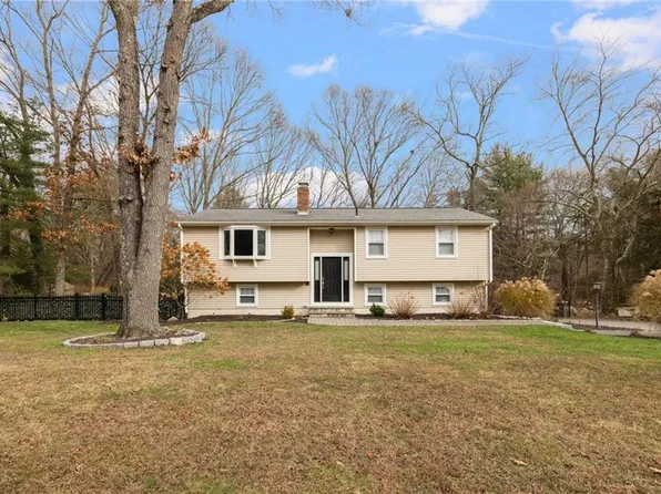 490 Howland Rd, East Greenwich, RI 02818