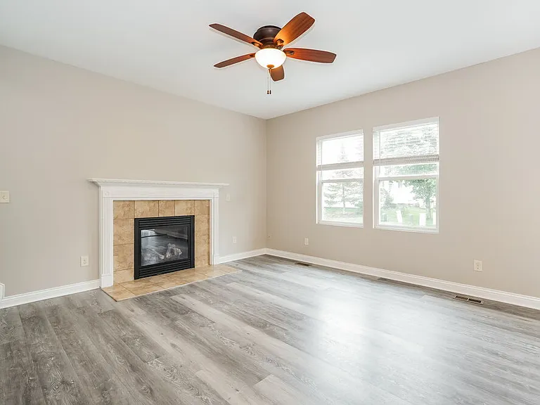 1132 Sandbar Dr — Photo 9