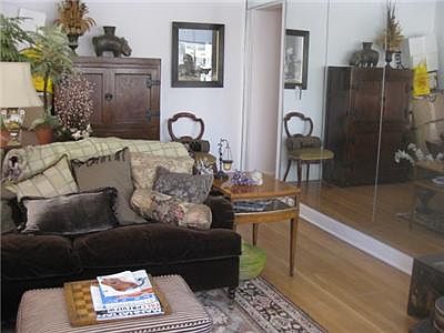 3rd image of 23 E 74th St APT 11G