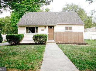 1717 Glenside Dr, Harrisburg, PA 17109
