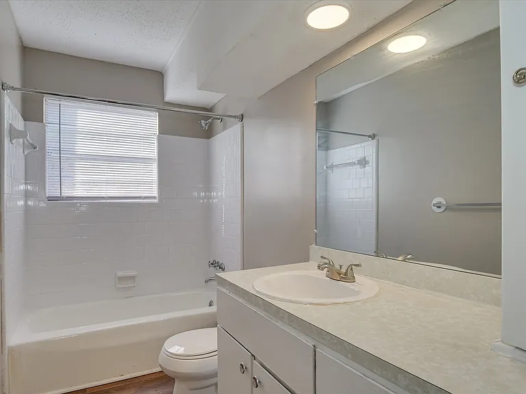 Cedar Pines — Photo 39