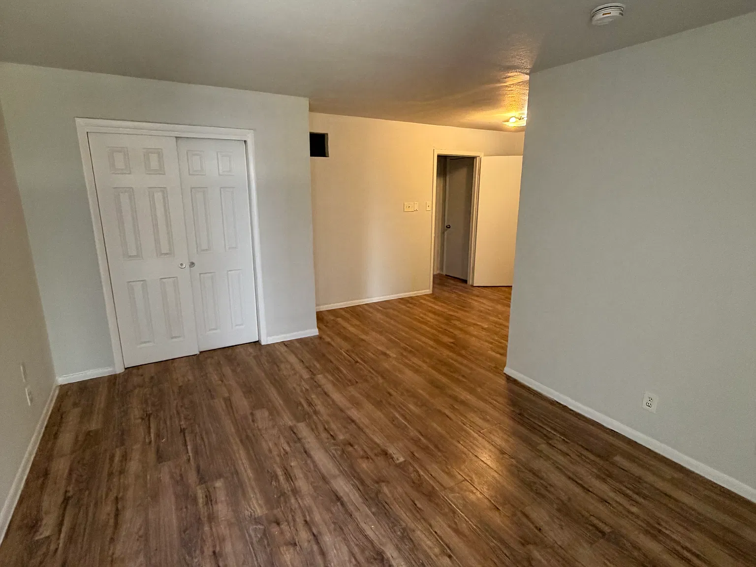 1 bed, 600 sqft, $1,050 — Photo 1
