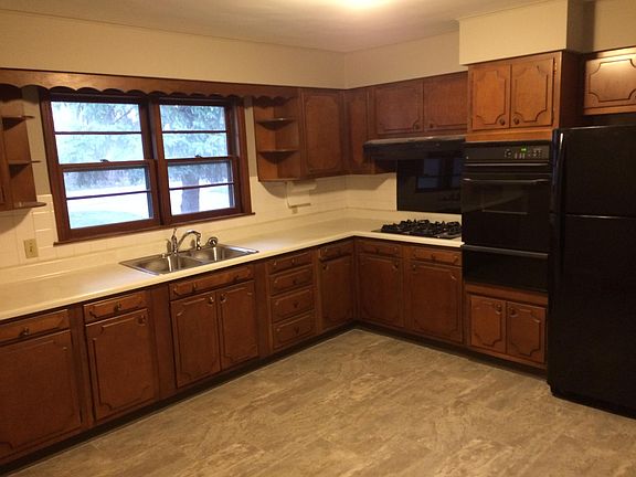 5th image of 5302 N Calumet Ave