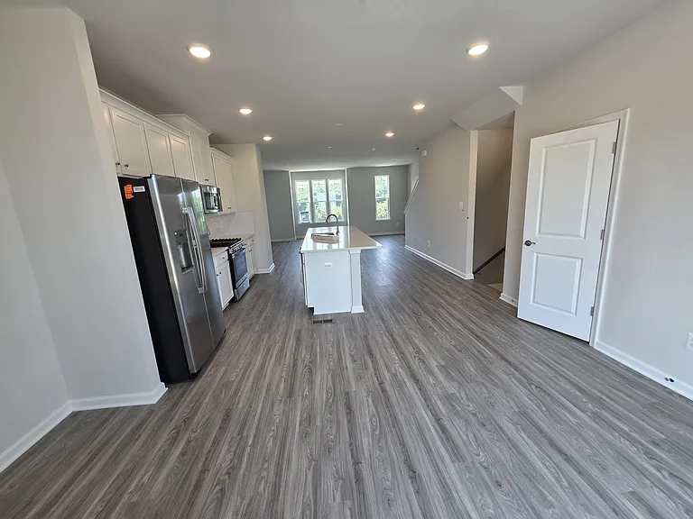 3059 Lemonade Ln — Photo 3