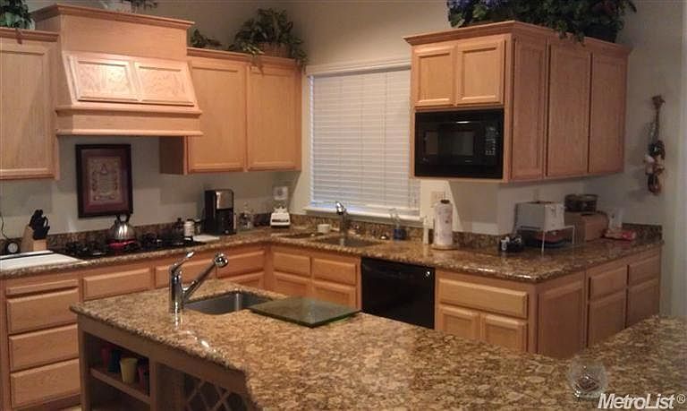 2nd image of 1732 Glenhaven Ct