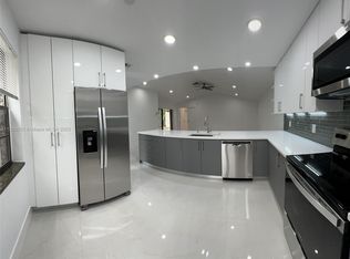 23269 Barlake Dr #13, Boca Raton, FL 33433