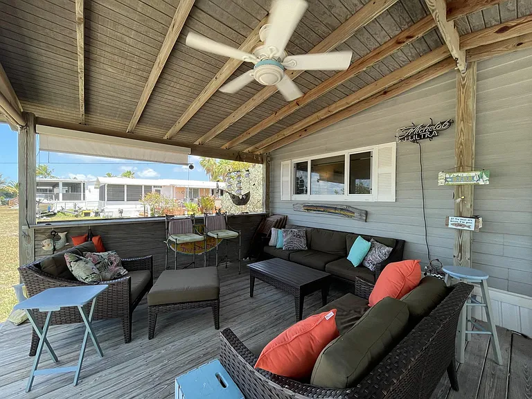 more covered outside sitting area