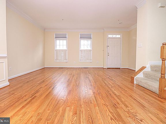 3rd image of 8865 Ashgrove House Ln