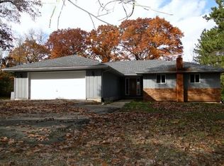 W8920 Ripley Rd, Cambridge, WI 53523