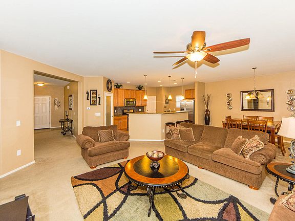 5th image of 433 W Sg Posey Pl W