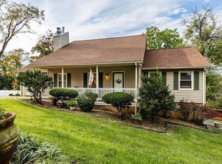 820 Mount Elliot Ave, Staunton, VA 24401