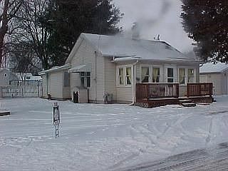 1st image of 400 N D St