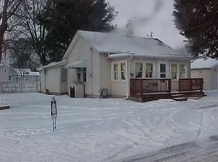 400 N D St, Monmouth, IL 61462