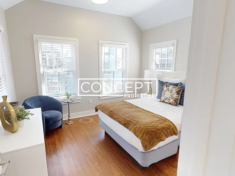386A Harvard St #M — Photo 5