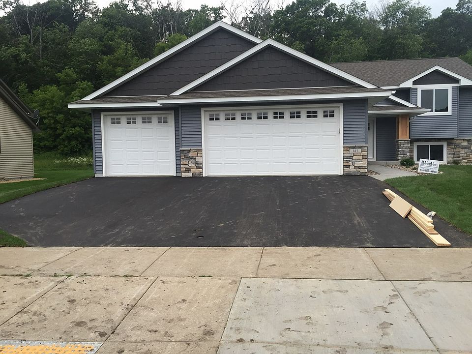 1st image of 387 Glenmeadow St