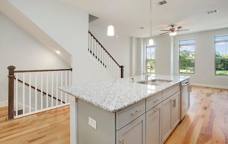 1st image of 1140 Manacor Ln