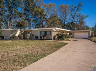 4 Iris Cir, Longview, TX 75601