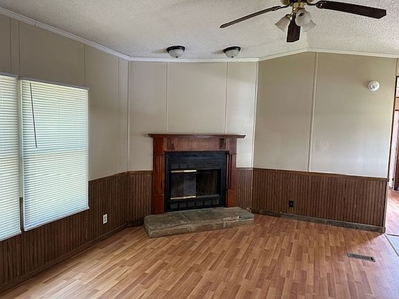 2nd image of 8 Peaceful Pines Dr