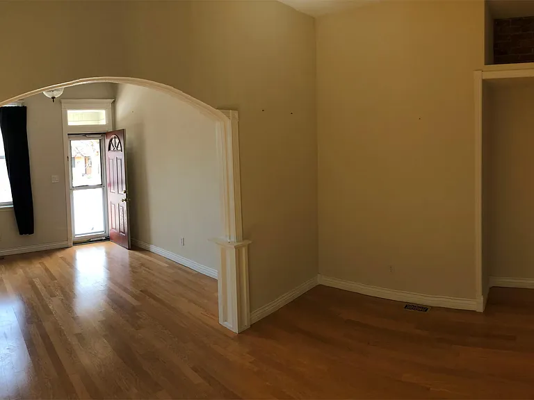 1448 Knox Ct #1 — Photo 6