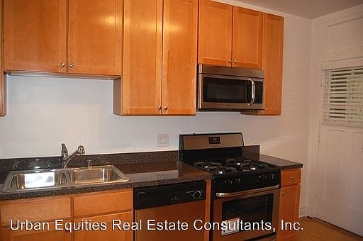 3rd image of 1616 W Granville Ave #3