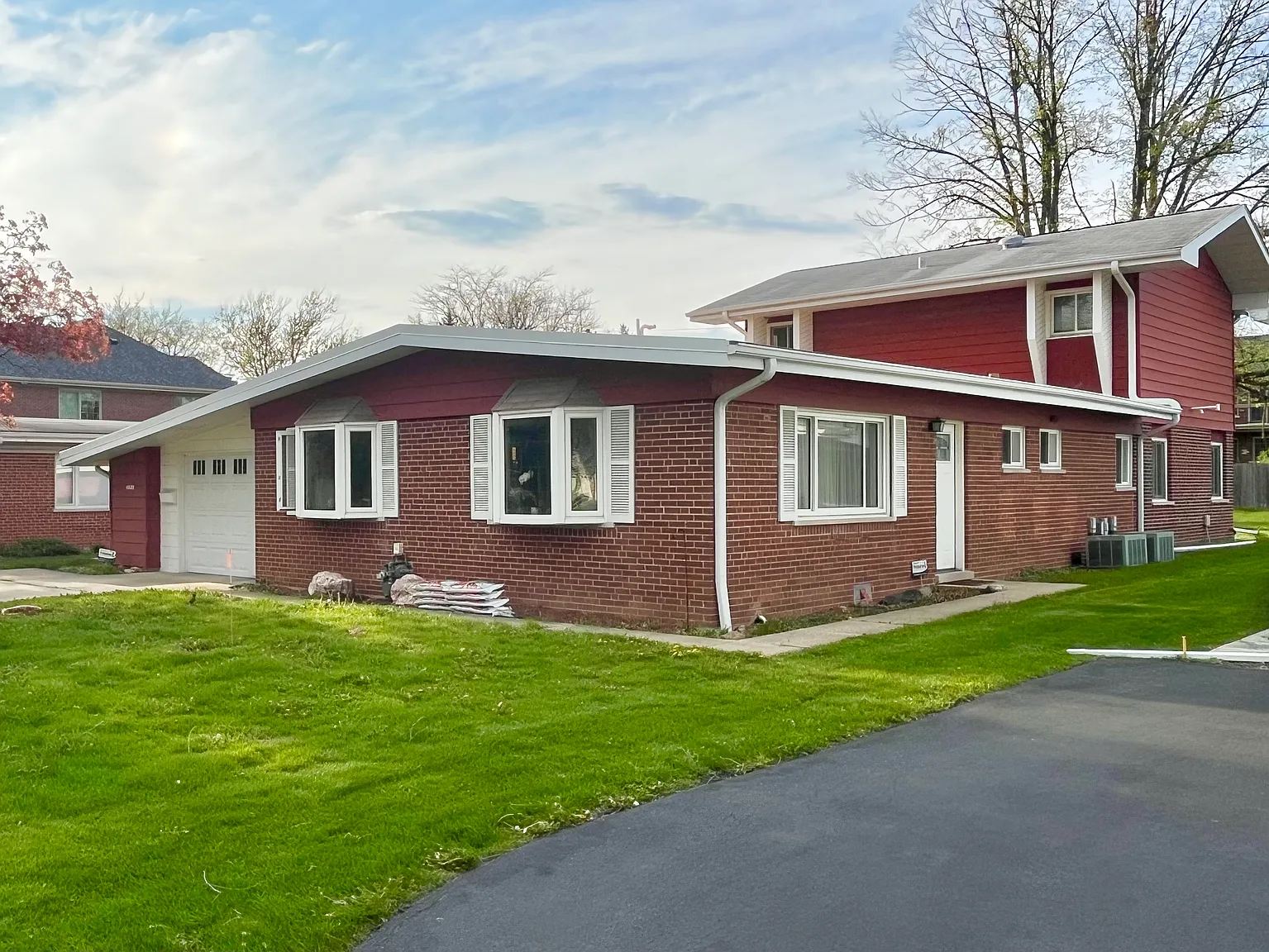 4626 Lilac Ave photo 1