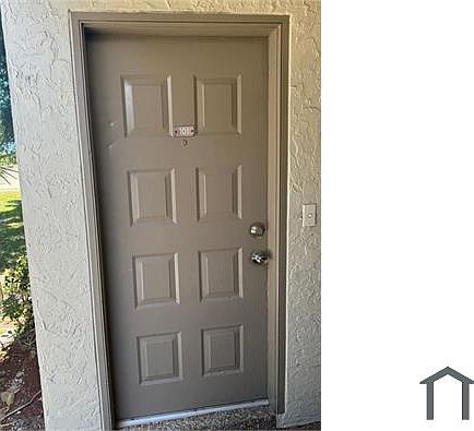 2nd image of 701 Gardens Dr APT 101