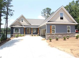 118 King Cir, Mc Grady, SC 28649