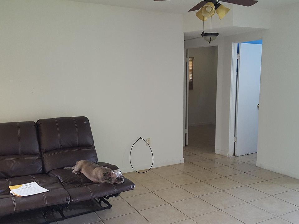 2nd image of 6101 Edgebrook Dr