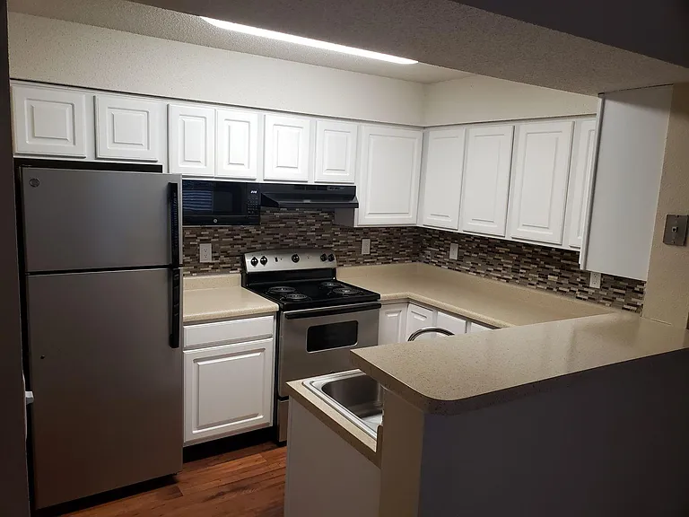 Pinnacle Woods — Photo 19