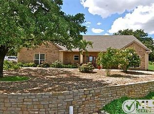4215 Angelina Dr, Granbury, TX 76049