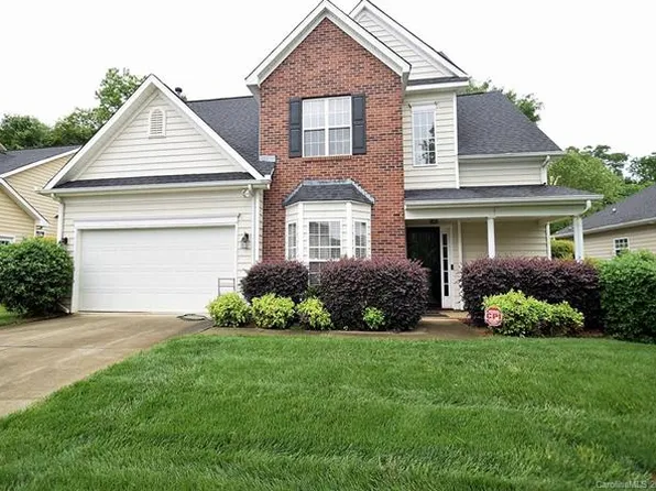 272 Riverfront Pkwy, Mount Holly, NC 28120