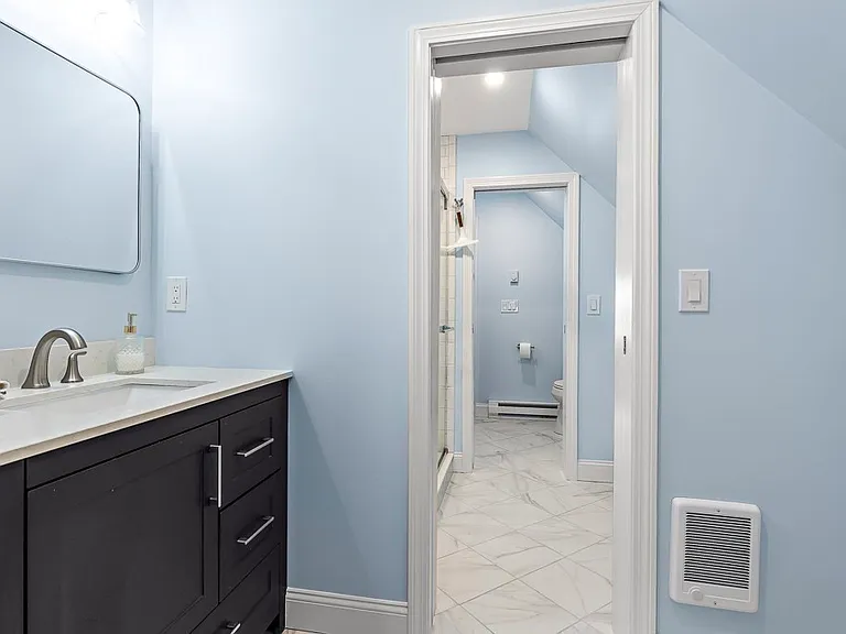 55 Main St #1 — Photo 16