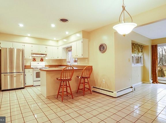 Kitchen area