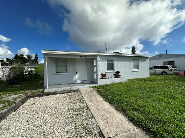 1002 14th Ave S, Lake Worth, FL 33460