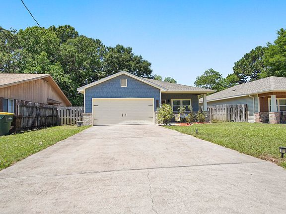 2nd image of 30A Cape Dr NW
